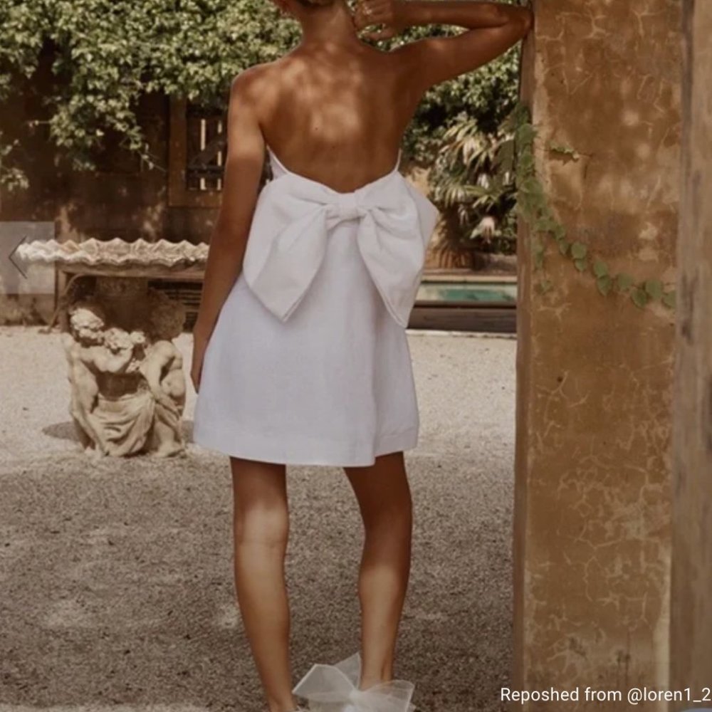 DISSH Aisle White Linen Back Bow Dress